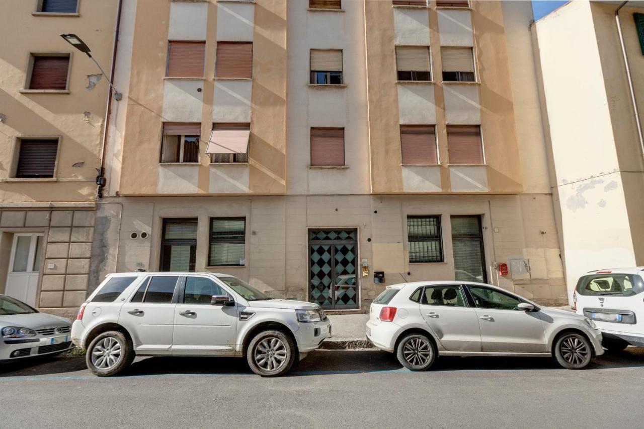 Khione Apartment By Mamo Florence Exterior photo